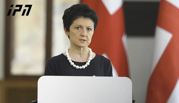 თეა წულუკიანი ჟურნალისტებს - გილოცავთ კანონის მიღებას და უკვე მომავალ ორშაბათს, მოგილოცავთ, ვეტოს გადალახვას