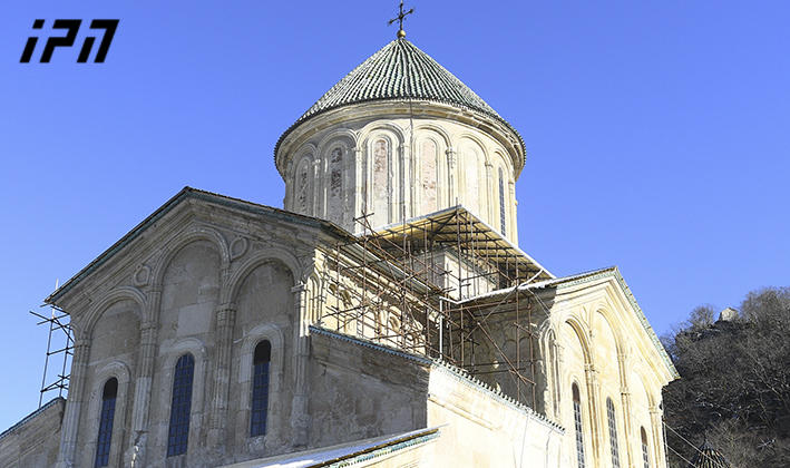 თეა წულუკიანი - გელათს არ სცალია სკანდალებისთვის - ნუ დაბოდიალობთ ხარაჩოებზე, რადგან ეს კიდევ უფრო აზიანებს მძიმე მდგომარეობაში მყოფ ფრესკებს
