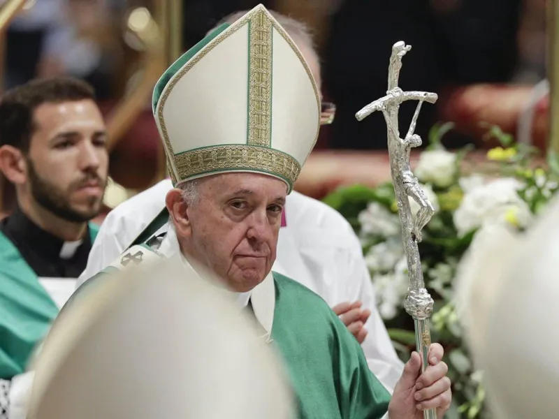 Папа Римский Франциск впервые в истории назначил женщину секретарем Синода епископов