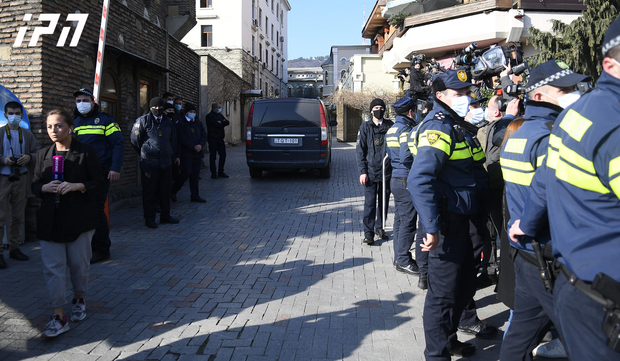 საპატრიარქოში წმინდა სინოდის წევრები იკრიბებიან