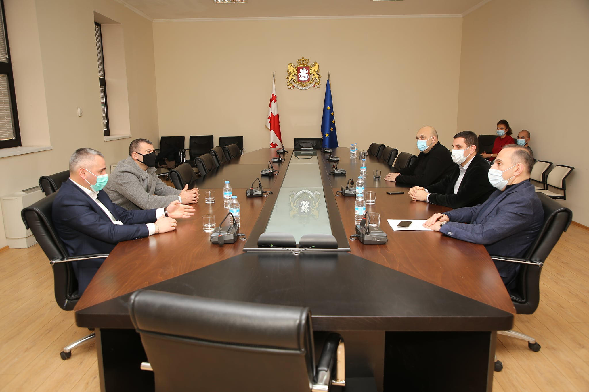 ბორჯომში მცხოვრები დევნილი ოჯახების საკითხებზე სამუშაო შეხვედრა გაიმართა