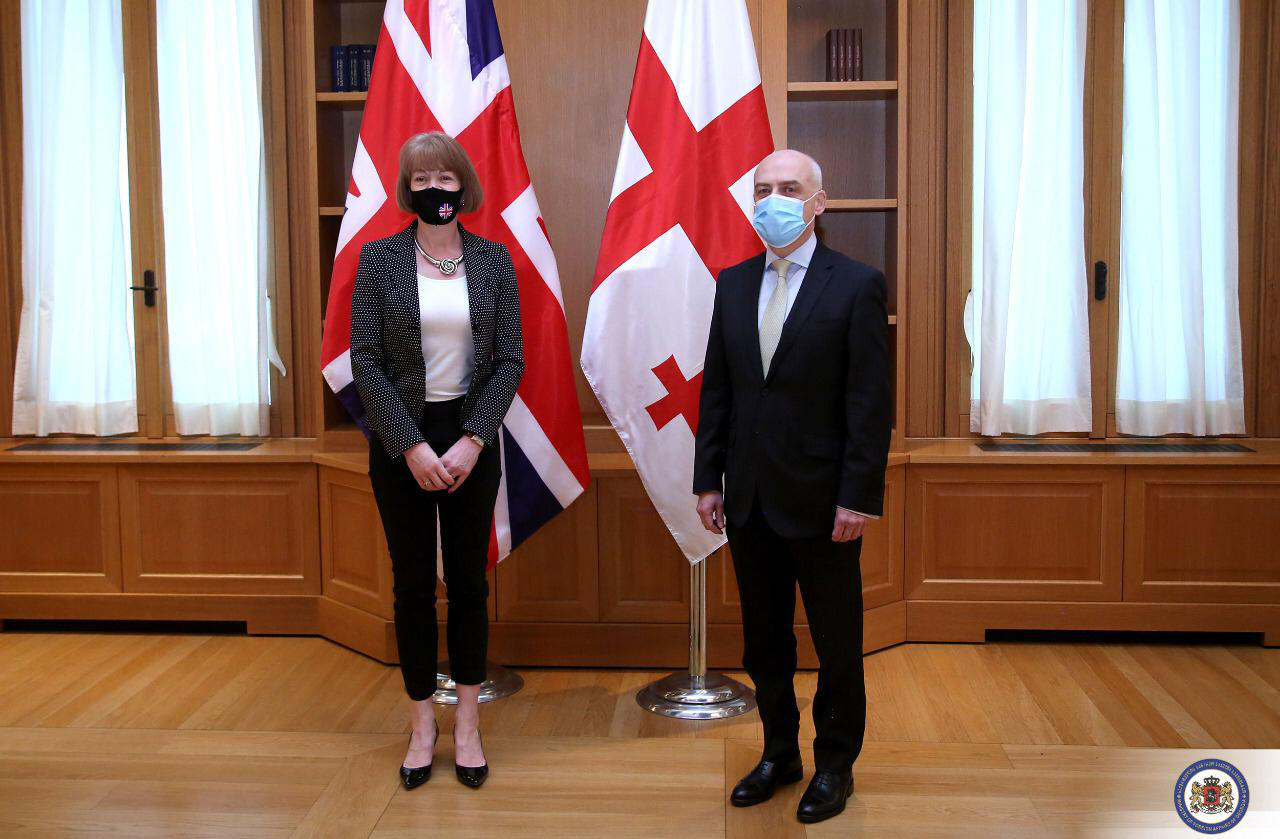 დავით ზალკალიანი ევროპული სამეზობლოსა და ამერიკის საკითხებში გაერთიანებული სამეფოს მინისტრს შეხვდა