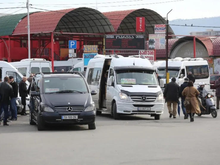 С сегодняшнего дня восстановлено движение междугороднего транспорта