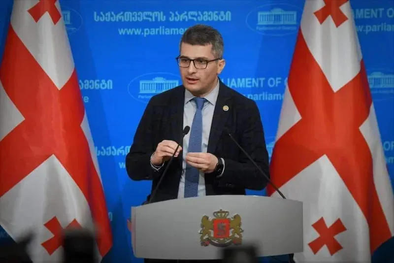 მამუკა მდინარაძე NDI-ის კვლევაზე - თუ საზოგადოებას არწმუნებენ, რომ „ქართულ ოცნებას“ 20% აქვს, შეგვიძლია ვთქვათ, რომ დაფიქსირდა ცდომილების რეკორდი - 40%-იანი ცდომილება