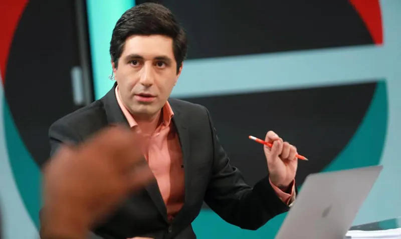 На телеведущего «Формулы» Вахо Саная совершено нападение, задержаны 3 лица