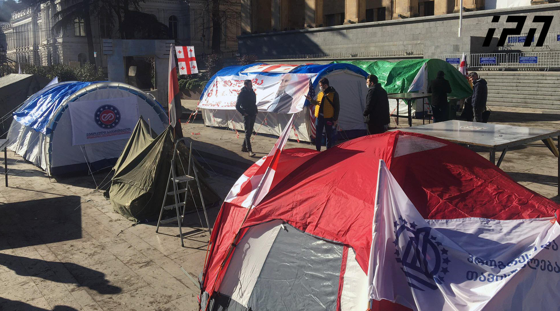 11 tents set up near Parliament