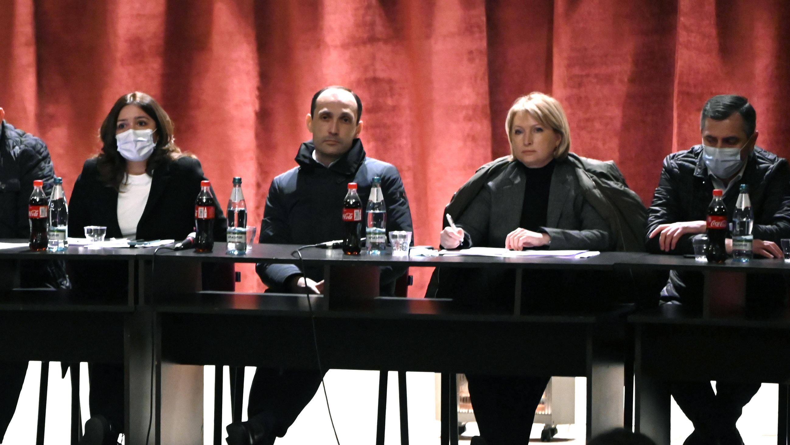 ნათია თურნავა -„ნამახვანჰესთან“ დაკავშირებულ კითხვებზე არსებობს კვალიფიციური პასუხები - ფანტაზიის ნაყოფია აპოკალიპტური სურათი - მოგონილი ტალღა, რომელმაც შეიძლება დაარტყას დასახლებებს