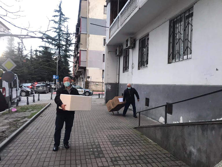 აჭარის ჯანდაცვის სამინისტრომ რეგიონისთვის განსაზღვრული 4000-მდე "ასტრაზენეკას" ვაქცინა მიიღო