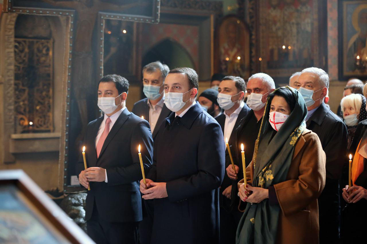 ირაკლი ღარიბაშვილი - ჩვენი ეკლესიის გამორჩეული წარმომადგენელი არის ჩვენი პატრიარქი, რომელიც 40 წელზე მეტია, გამორჩეული ერთგულებითა და თავდადებით ემსახურება ჩვენს სამშობლოს