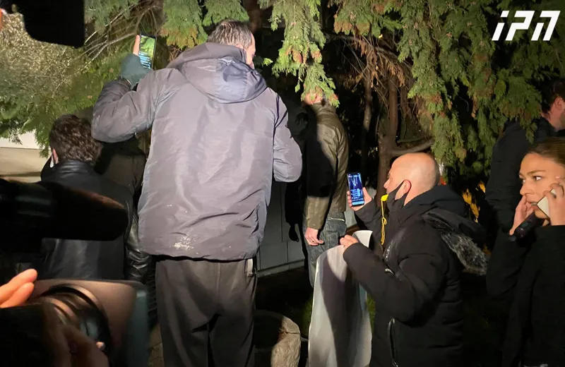 Гражданские активисты опротестовывают визит российского журналиста Владимира Познера в Грузию