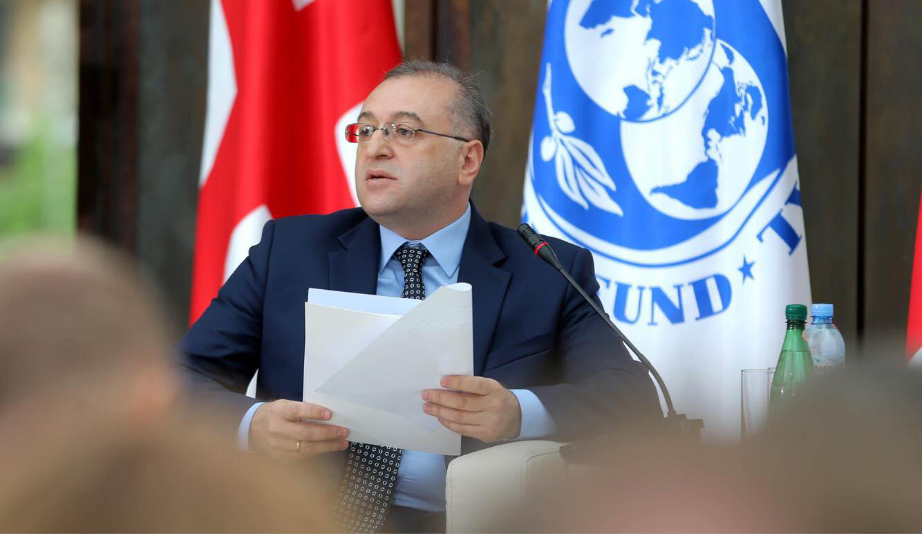 კობა გვენეტაძე არ ადასტურებს ინფორმაციას, რომ ეროვნული ბანკის პრეზიდენტის მოადგილის თანამდებობაზე ნათია თურნავას კანდიდატურა განიხილება