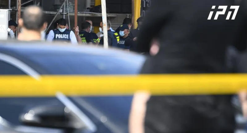 An armed person broke into the Bank of Georgia branch in Kvareli - the hostages allegedly taken