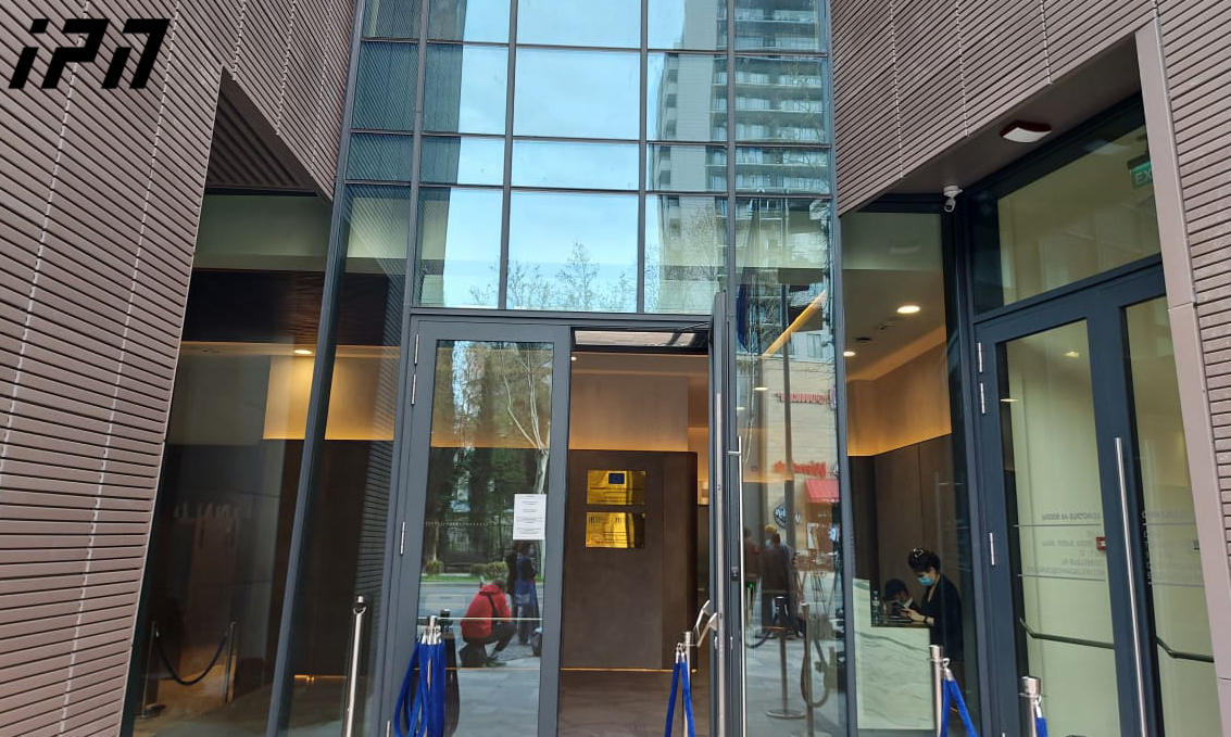 „ქართულ ოცნებასა“ და ოპოზიციას შორის შეხვედრა კიდევ ერთხელ, 19:00 საათამდე გადაიდო