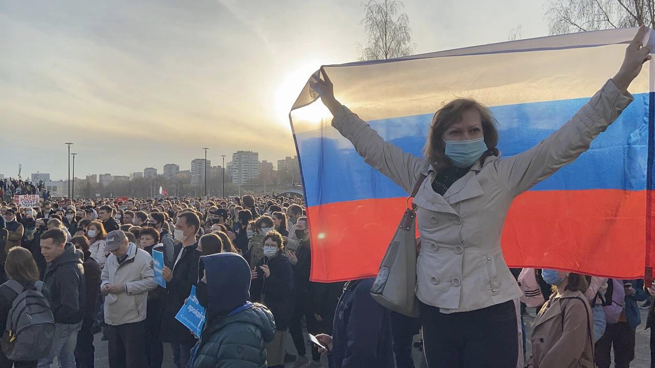 რუსეთში ალექსეი ნავალნის მხარდამჭერ აქციებზე 200-ზე მეტი ადამიანი დააკავეს