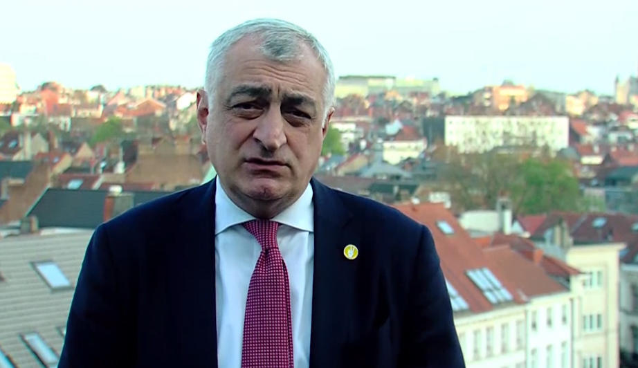 მამუკა ხაზარაძე - ლაპარაკი არის ნატო-ს „მაპ“-ის ტიპის სამოქმედო რუკის შექმნაზე ევროკავშირისკენ მიმავალ გზაზე და ეს არის ინიციატივა, რომელსაც ჩვენ მხარს ვუჭერთ