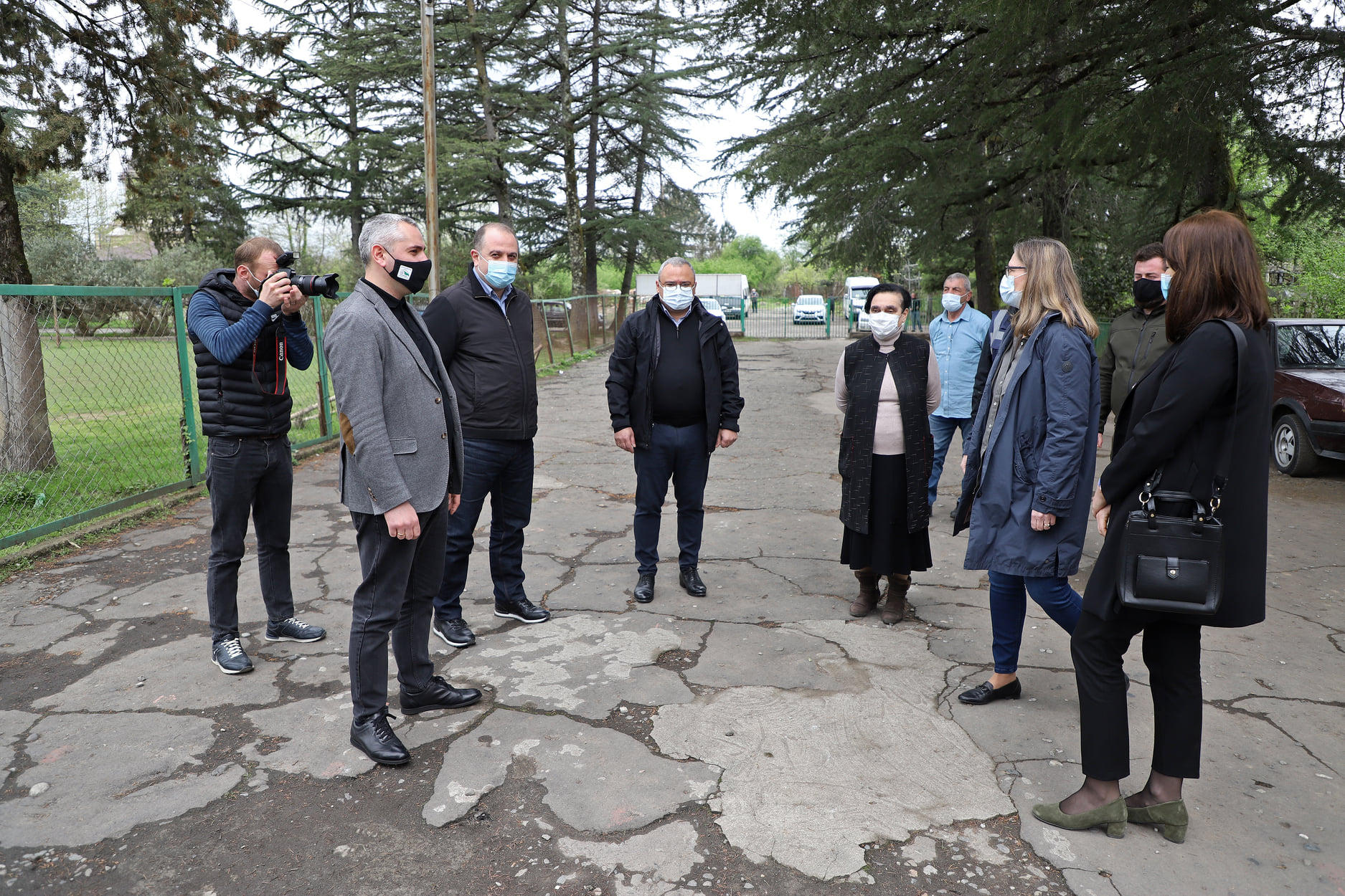 ზუგდიდში, ილია ვეკუას სახელობის აფხაზეთის მე-11 საჯარო სკოლაში სარეაბილიტაციო სამუშაოები ჩატარდა