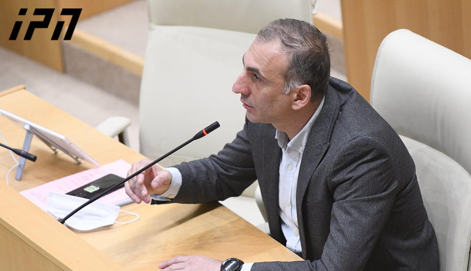 ალეკო ელისაშვილი „ადმინისტრაციულ სამართალდარღვევათა კოდექსში“ ცვლილებებზე - რა დროს ამის შემოტანა იყო?! ეს არის ნავთის დასხმა ძლივს ჩამქრალი ხანძრისთვის