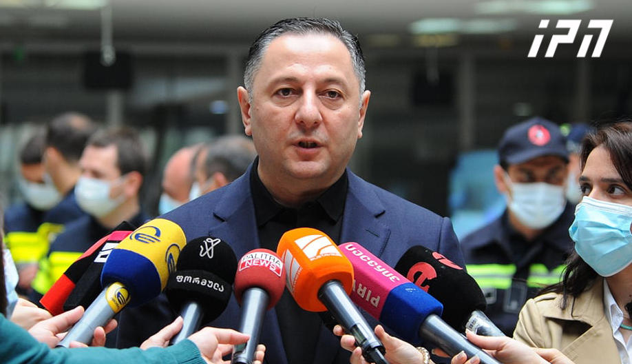 შინაგან საქმეთა მინისტრის განცხადებით, მოპედებით გადაადგილებისთვის მძღოლებს მართვის მოწმობები დასჭირდებათ