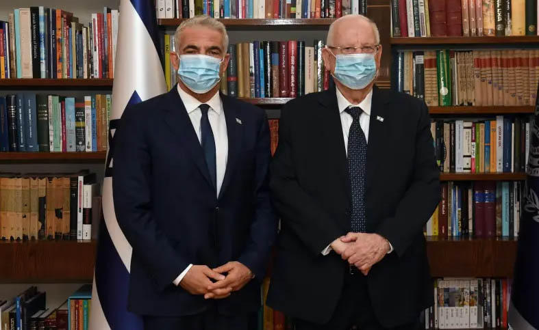 ისრაელის პრეზიდენტმა მთავრობის ფორმირება პარტია „ეშ ატიდის“ ლიდერს, იაირ ლაპიდს დაავალა