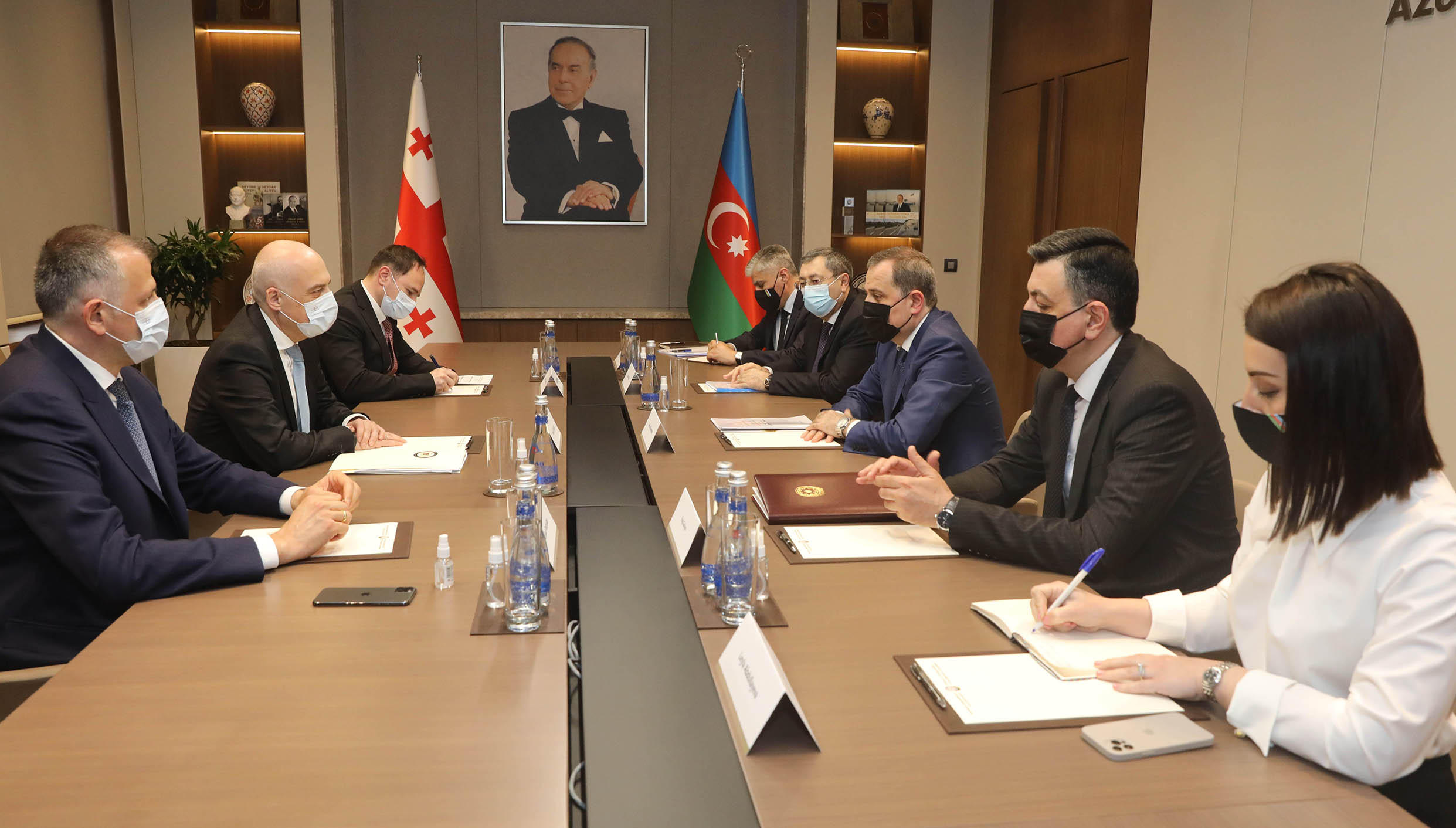 დავით ზალკალიანი აზერბაიჯანელ კოლეგას შეხვდა