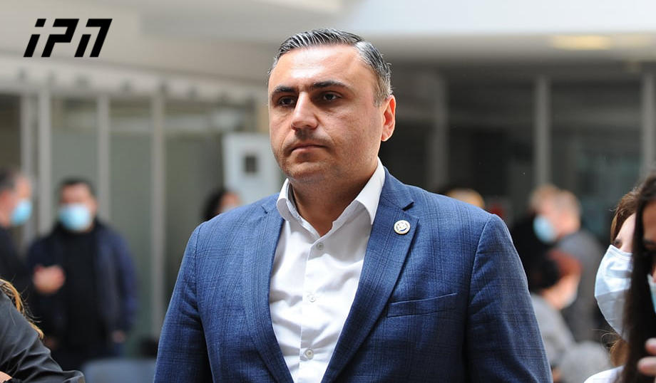 დავით მათიკაშვილი - ტრაგიკომიკური სპექტაკლიც სრულდება - მიხეილ სააკაშვილის მრუდე ამბიციებმა ნიკა მელიას ღირსებაზე გაიარა