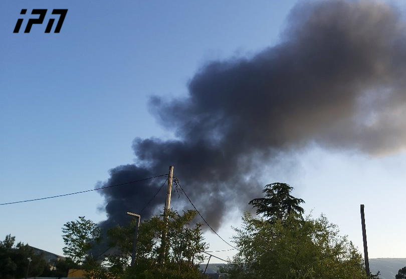 თბილისში, კაიროს ქუჩაზე ხანძარია