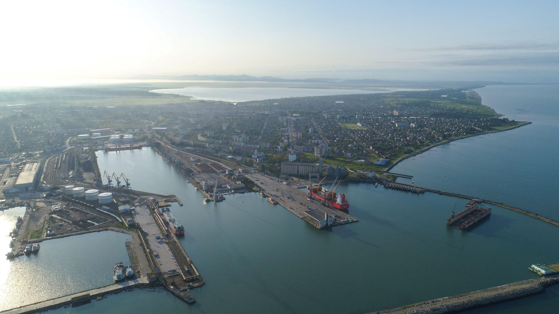 APM Terminal Poti marks its 10th anniversary