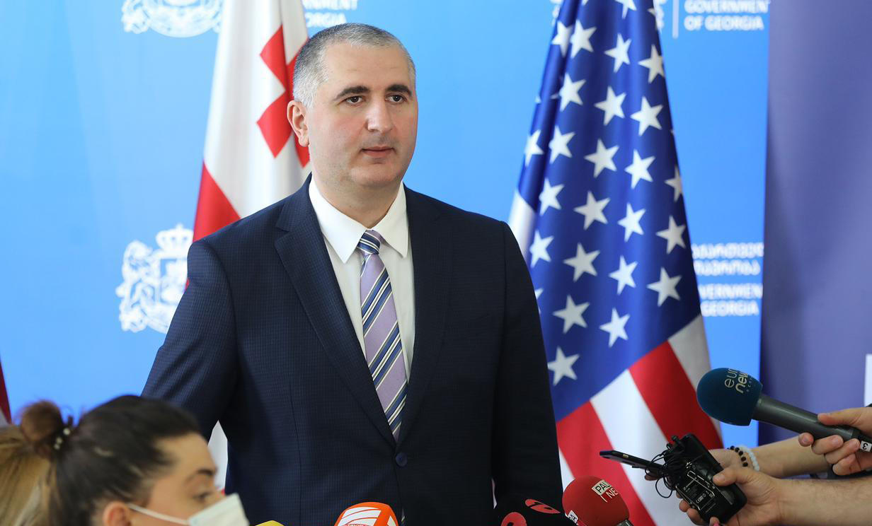ლაშა ხუციშვილი - 2022 წლის 24 თებერვლის შემდეგ 1000-ზე მეტი ოპერაციაა შეჩერებული და გაუქმებული, რადგან არსებობდა სანქციების დარღვევის რისკი - შესაძლებელია, ევროკავშირის ბევრ ქვეყანაშიც ვერ ხორციელდებოდეს ასეთი კონტროლი