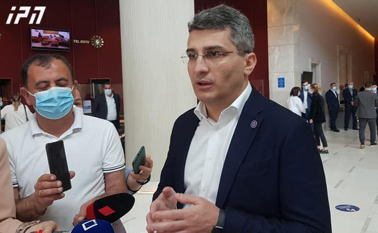 მამუკა მდინარაძე - „ქართული ოცნების“ ხელისუფლების პირობებში, „ნაცმოძრაობის“ ხელმძღვანელთან დაკავშირებით პრემიერი გადადგა, ამან „ქართული ოცნების“ იმიჯი ძალიან დააზიანა