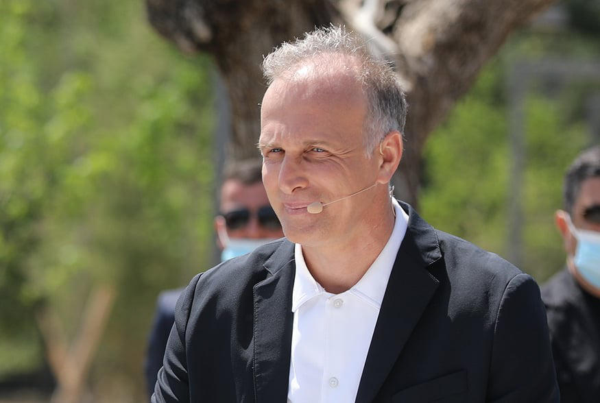 ნოშრევან ნამორაძე - ბატონო პრემიერო, მადლობას გიხდით - ვერ მოხერხდებოდა „კრწანისი რესორტ რეზიდენსის“ განვითარება, რომ არა მთავრობისა და მერიის სწორი და ჯანსაღი მიდგომა და ხელშეწყობა კერძო სექტორისა და ბიზნესის მიმართ