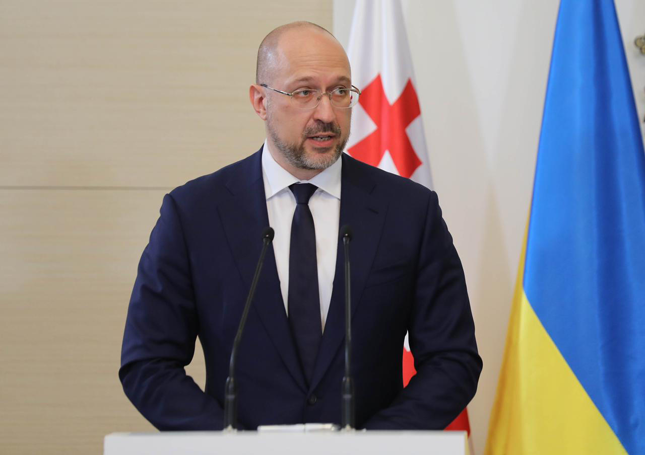 დენის შმიგალი - მამაცი ქართველი ძმები უკრაინის დასახმარებლად აეროპორტში ფრენას ელოდებიან - იმედია, ირაკლი ღარიბაშვილი  გამბედაობას გამოიჩენს და ფრენის ნებართვას გასცემს