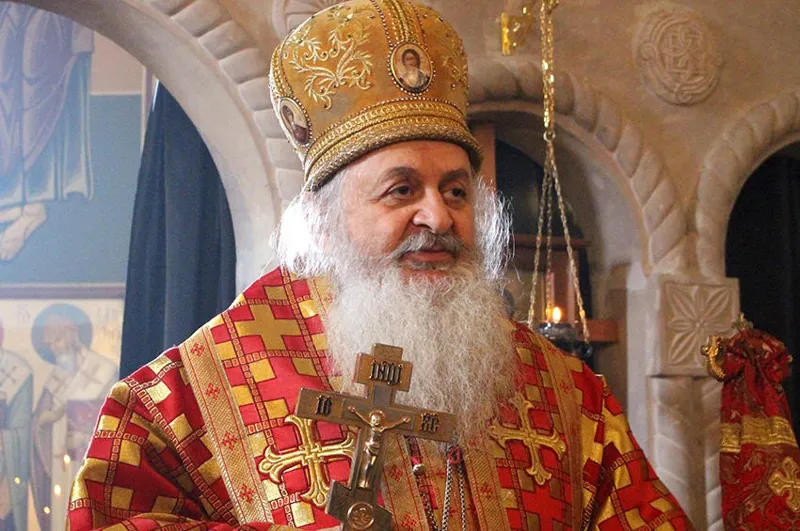 მეუფე სპირიდონი განვითარებულ მოვლენებზე - კიდევ კარგად გადარჩით თქვენ იმ დღეს და ჩვენ ვართ მოძალადეები? - მოძალადეები თქვენ ხართ, შვილო, თქვენი წამქეზებელი 15 პარტია, საელჩოები და მთელი დასავლეთი