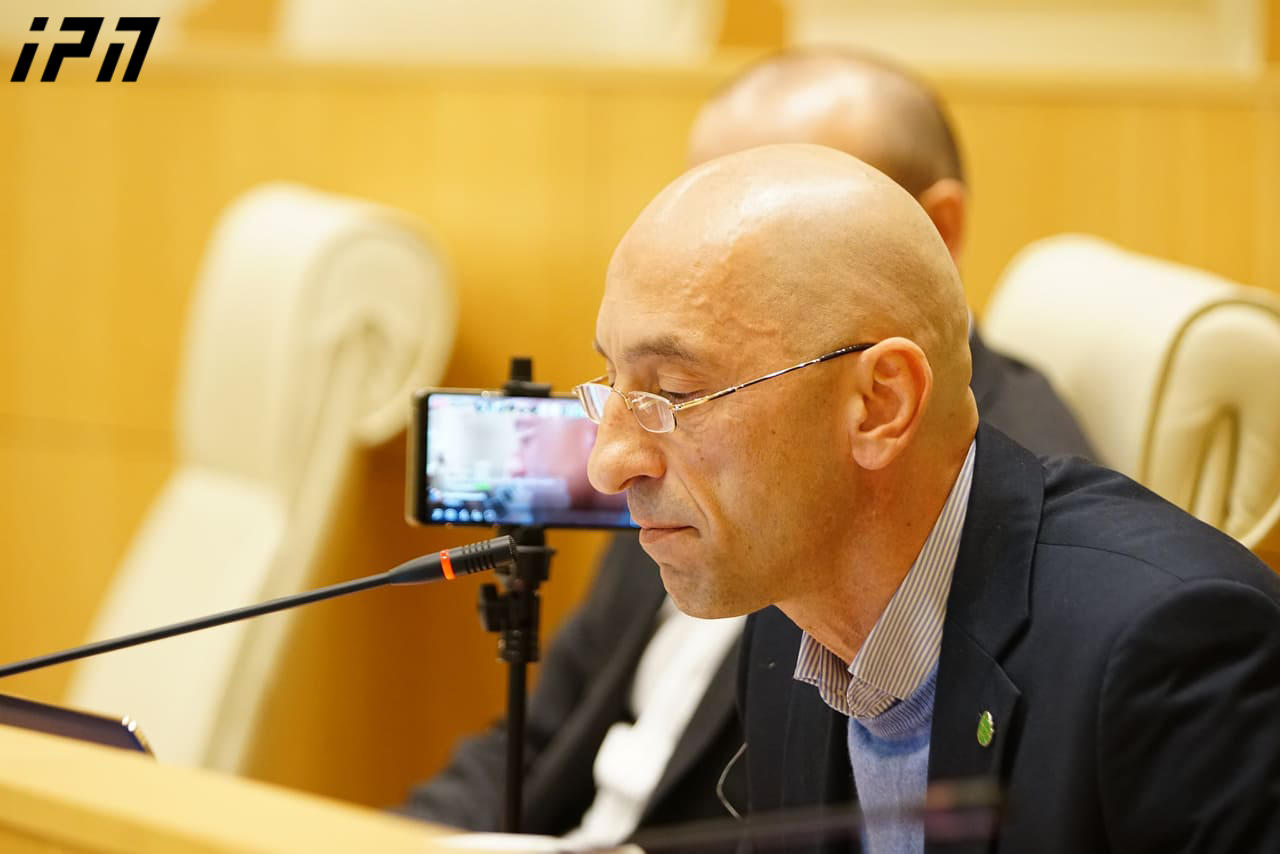 ვახტანგ მეგრელიშვილი - ამ ქვეყანაში უფრო მეტია ოჯახი, ვისაც ბავშვის აყვანა უნდა, ხოლო სახელმწიფო შუაში დგას იმ ადამიანებს შორის ვინც საკუთარ შვილებს ვერ უვლის და  ვისაც ამ ბავშვების აყვანა უნდა