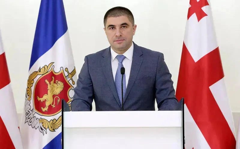 შსს „ტვ პირველის“ ოპერატორის გადაადგილების კადრებს ასაჯაროებს, რომელიც, უწყების ცნობით, გარდაცვალების წინა დღესაა ჩაწერილი