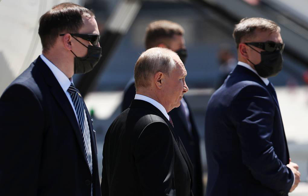 ვლადიმერ პუტინი ჯო ბაიდენთან შესახვედრად ჟენევაში ჩავიდა