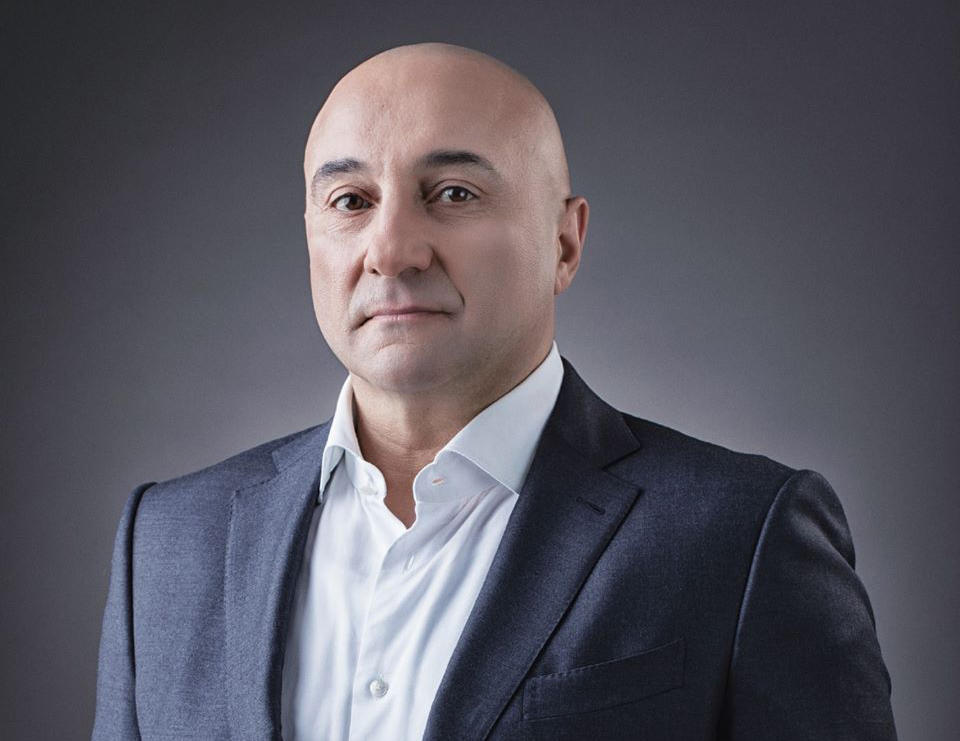 კახა ოქრიაშვილი - „ოცნება“ არაფერს აკეთებს ქვეყნის თავდაცვისუნარიანობის გასაზრდელად და ხალხის დასაცავად, გარდა მცდელობებისა, ოკუპანტის საამებლად აგინოს სტრატეგიულ პარტნიორებს, შემდეგ კი ყველაფერი წინა ხელისუფლებას დააბრალოს