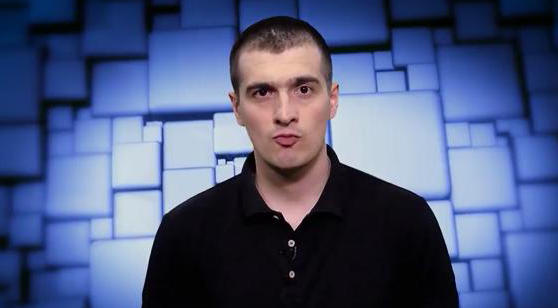 „ალტ-ინფოს“ დამფუძნებელი ზურაბ მახარაძე ბინის ჩხრეკის შემდეგ პოლიციის განყოფილებაში გადაიყვანეს