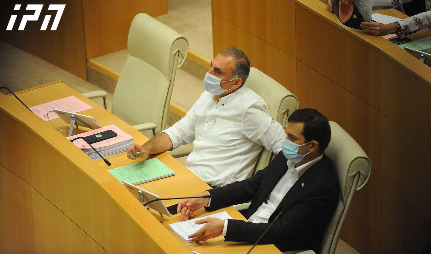 „მოქალაქეები“ და „ევროპელი სოციალისტები“ განმარტავენ, რატომ დაუჭირეს მხარი უკრაინის საკითხზე „ქართული ოცნების“ მიერ მომზადებულ რეზოლუციას