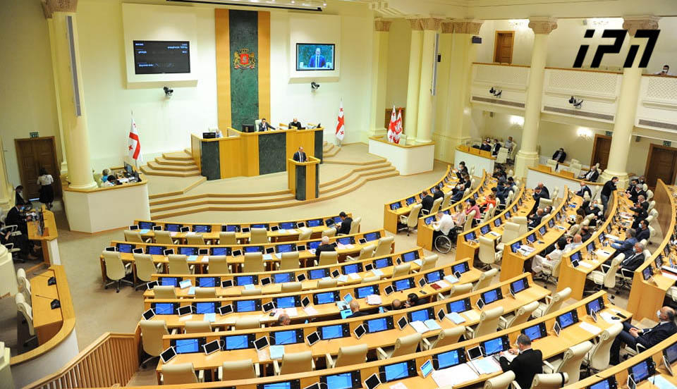 „საერთაშორისო გამჭვირვალობა“ - პარლამენტის 150 წევრიდან ბიზნესთან კავშირი აქვს 62 დეპუტატს, 10 დეპუტატს წილის საკუთრება არასრულად აქვს მითითებული