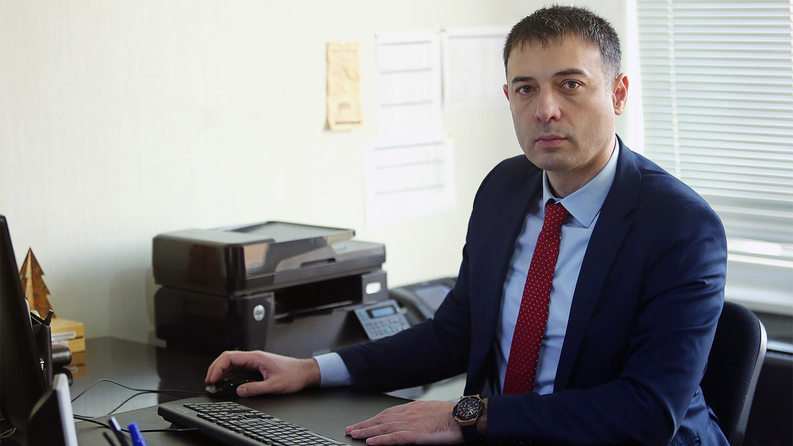 ეროვნული ბანკის ვიცე პრეზიდენტის პოსტს ნიკოლოზ გაგუაც ტოვებს