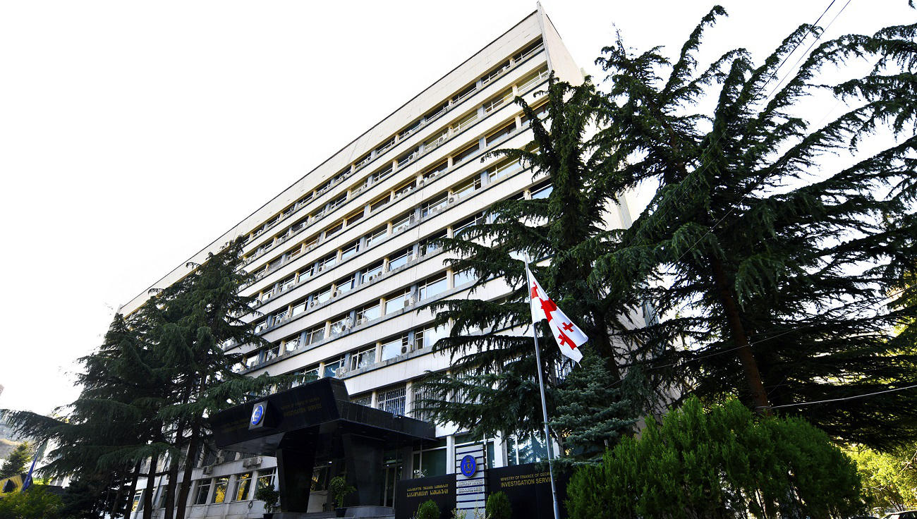 ერთ-ერთი კომპანიის სამი ხელმძღვანელი პირი დიდი ოდენობით თანხების გაფლანგვისა და დიდი ოდენობით ქონების გადამალვის ფაქტებზე პასუხისგებაში მისცეს