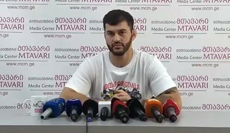 ძიუდოისტი ავთანდილ ჭრიკიშვილი - მთლიანად სპორტული სამყარო ზურაბ ზვიადაურის გვერდით დგას - მომხდარს ძალიან განიცდის, ისეთ დღეშია, ფაქტობრივად ძლივს დადის