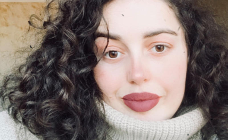 საკეისრო კვეთის შემდეგ გარდაცვლილის ახლობლების ინფორმაციით, 24 წლის გოგო კორონავირუსით ქორწილში დაინფიცირდა