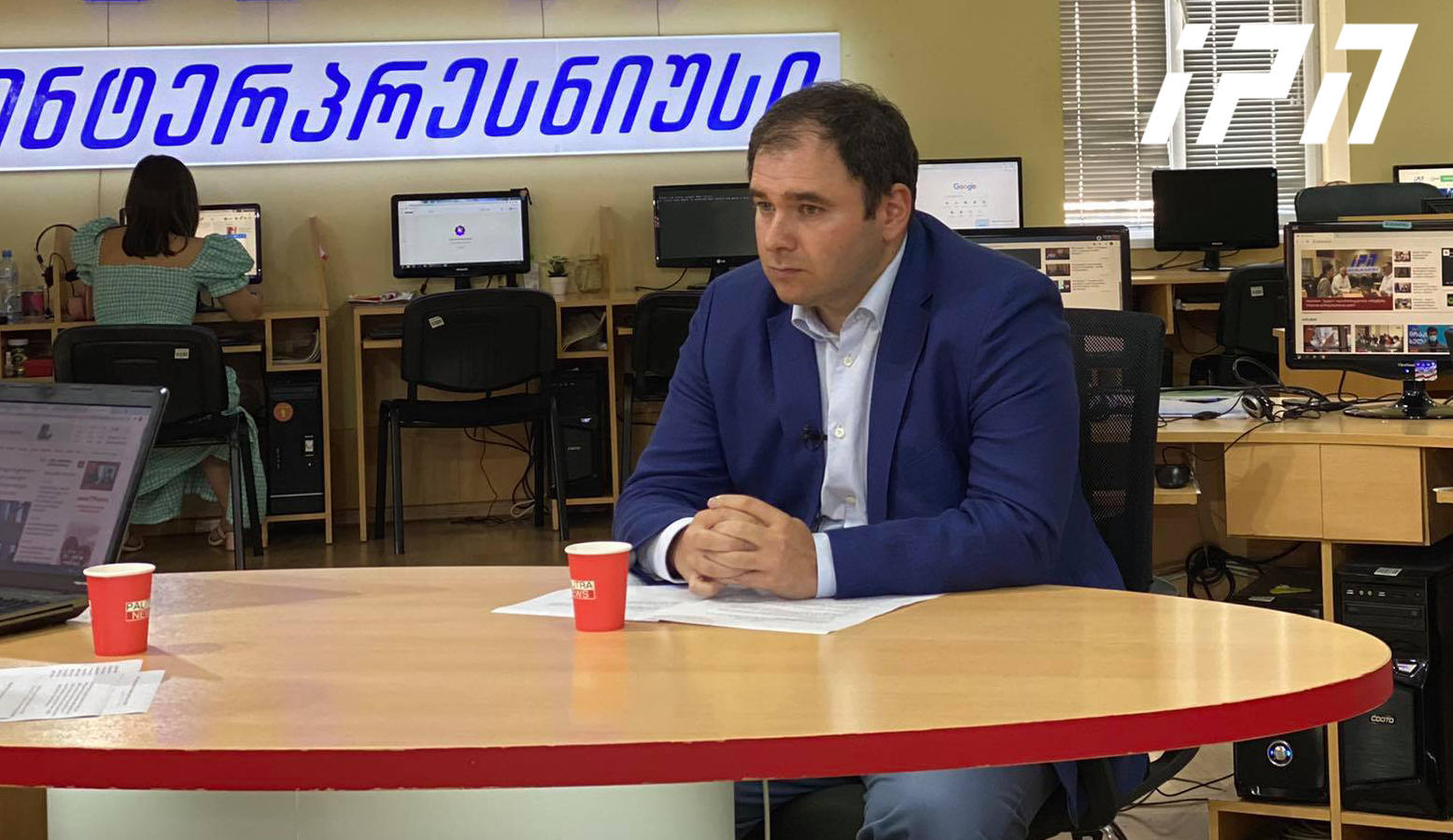 ნიკოლოზ სამხარაძე - თბილისში ქაბულიდან  50-ზე მეტი რეისი განხორციელდა, რომლითაც საქართველოს გავლით გამოყვანილი იქნა 2 500-მდე სხვადასხვა ქვეყნის მოქალაქე