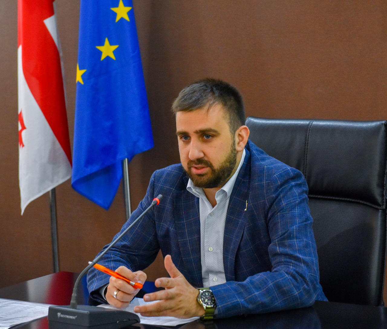 ქუთაისის მერია სოციალურად დაუცველი ახალგაზრდებისთვის საგანმანათლებლო პროგრამას აგრძელებს