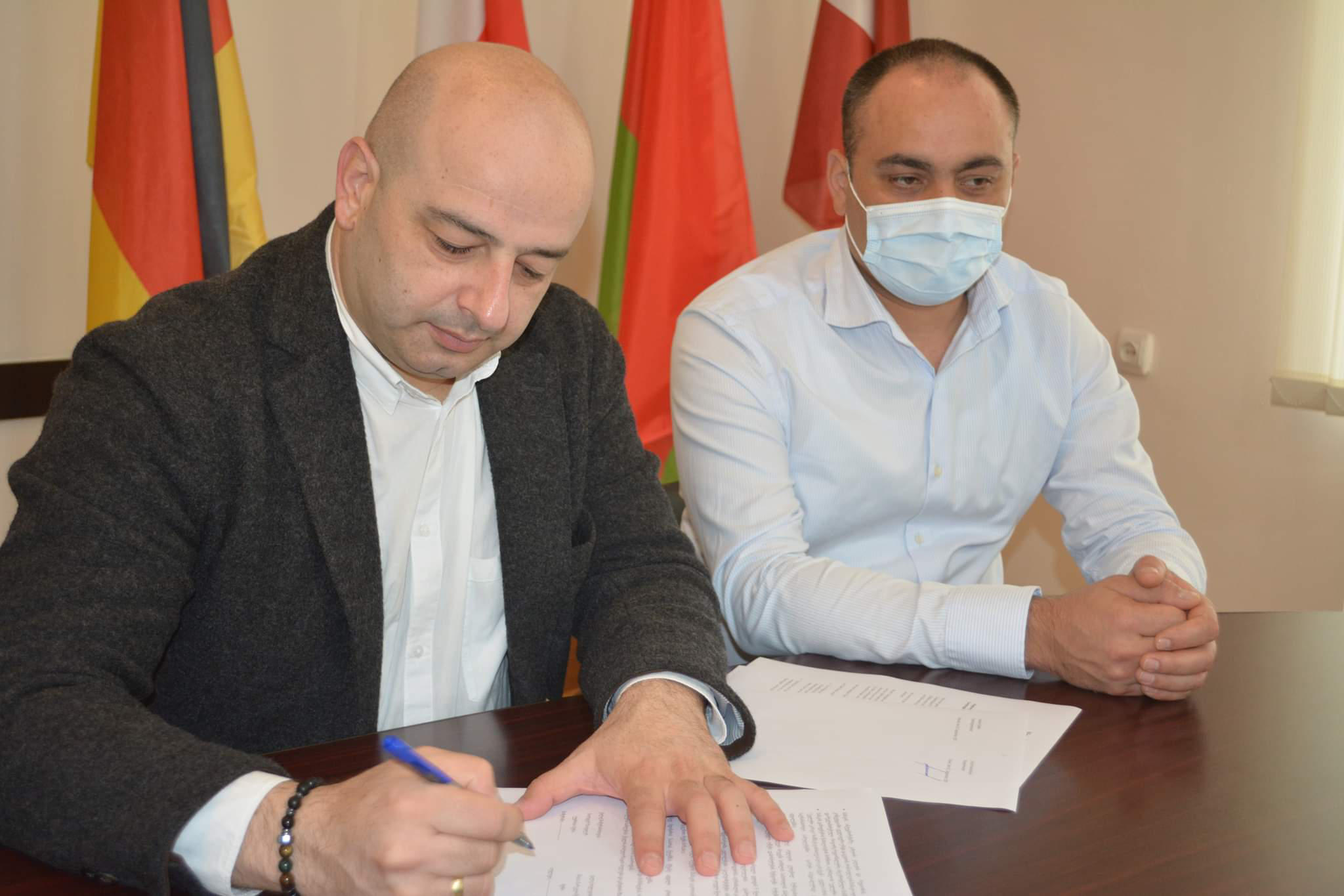 გერმანიის ქალაქმა ბიბერახმა თელავის მუნიციპალიტეტს საკემპინგე ადგილი გადასცა