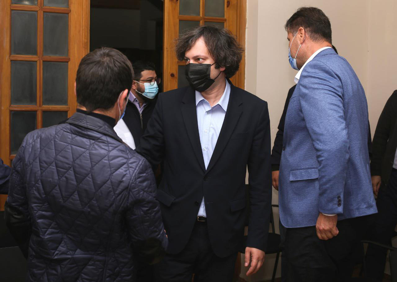 „ქართული ოცნების“ ლიდერები შიდა ქართლის მუნიციპალიტეტების მერობის კანდიდატებს და საარჩევნო შტაბების ხელმძღვანელებს შეხვდნენ