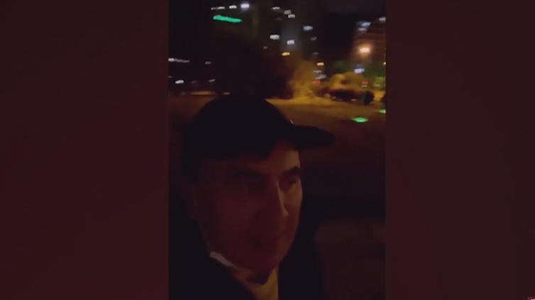 მიხეილ სააკაშვილი ბათუმში ყოფნის ამსახველ კიდევ ერთ ვიდეოს ავრცელებს