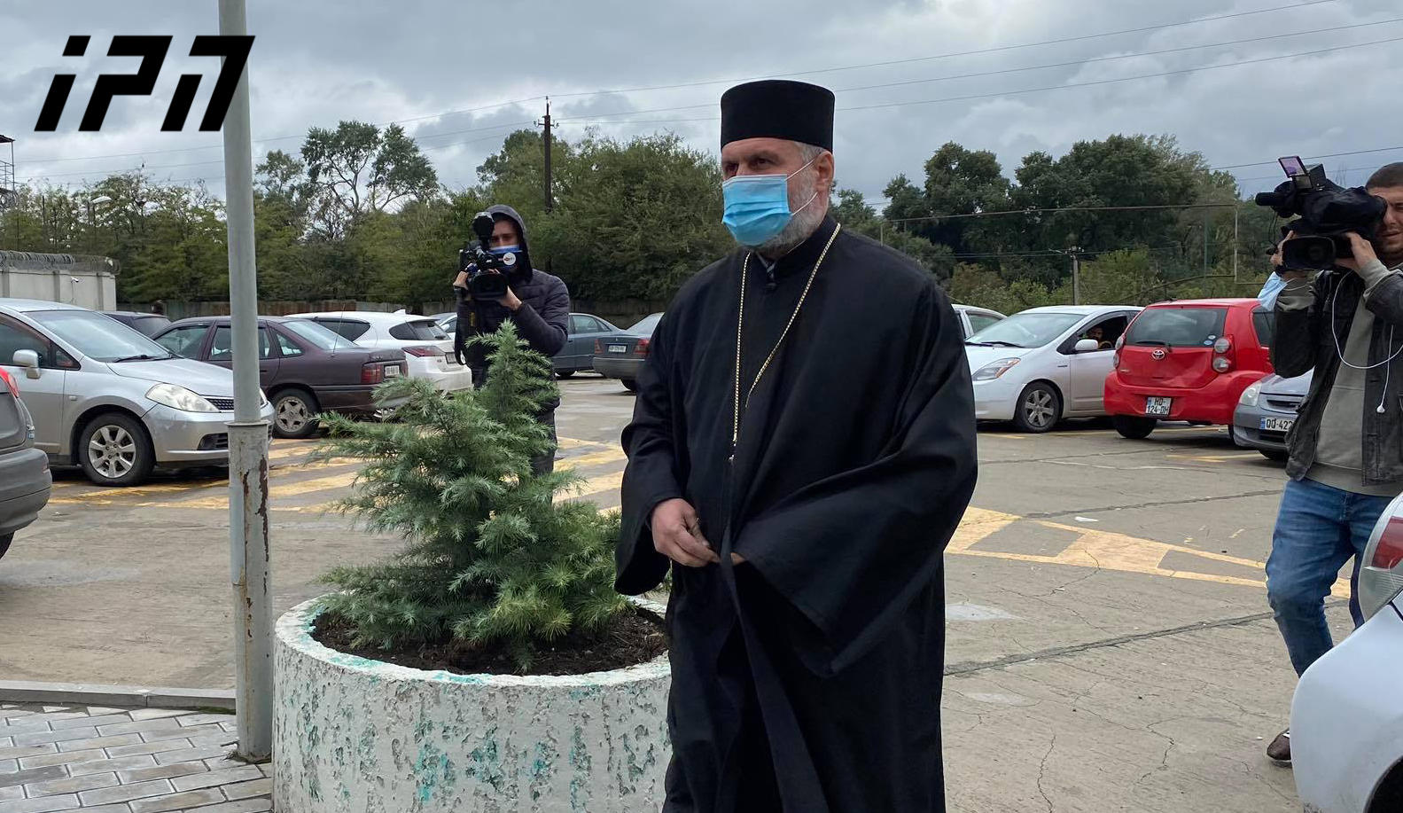 რუსთავის ციხეში მიხეილ სააკაშვილის მოსანახულებლად პატრიარქის მდივანი მივიდა