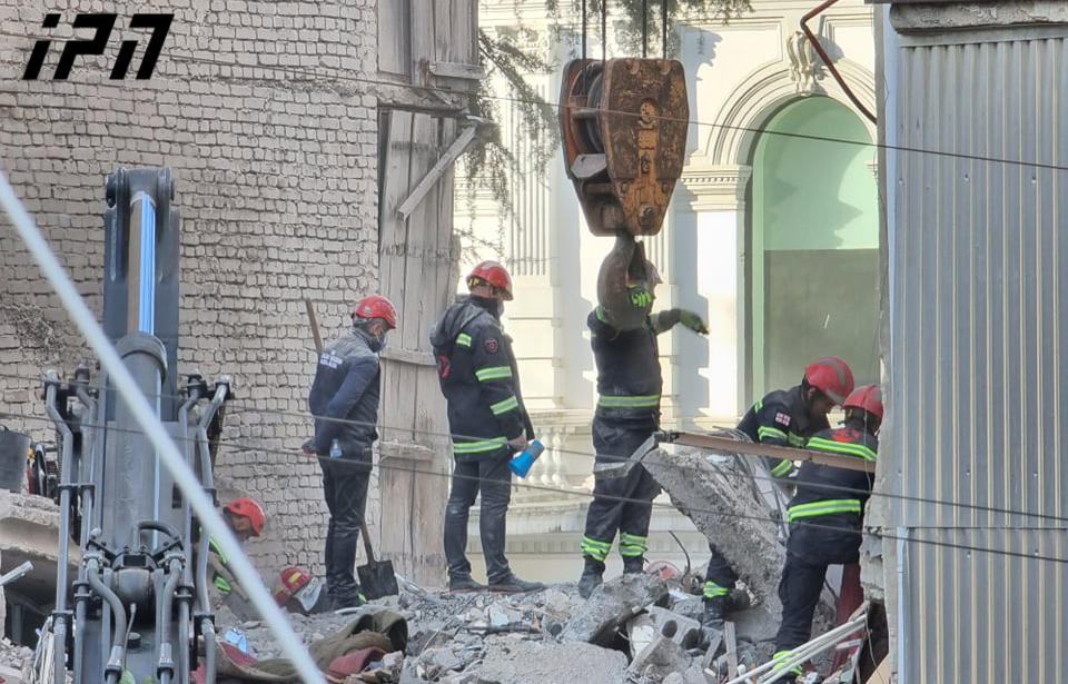 ბათუმში, საცხოვრებელი კორპუსის ჩამონგრევის შედეგად დაღუპული 6 პირიდან 4 ერთი ოჯახის წევრია